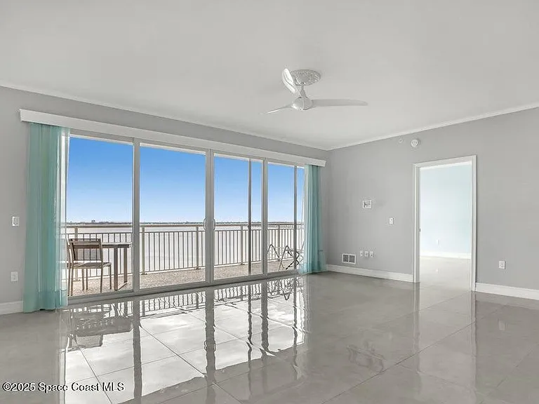 1435 S Harbor City Blvd #703 — Photo 12