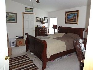 4th image of 21564 Notre Dame Dr