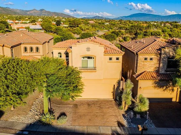 5790 N Loft Ln, Tucson, AZ 85718