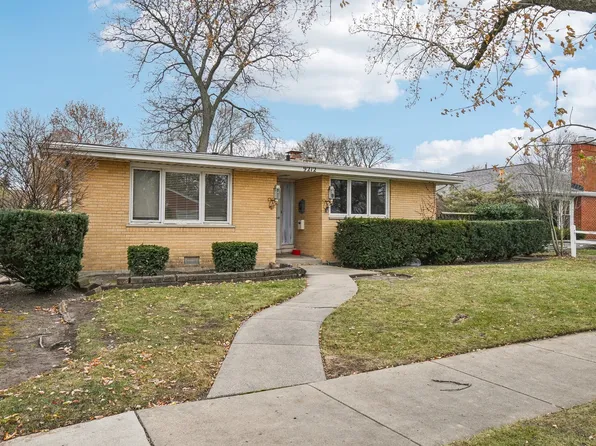 9212 Kilbourn Ave, Skokie, IL 60076