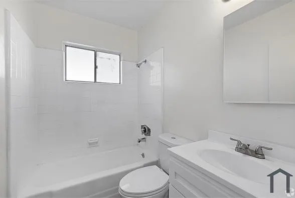 4063 Nicolet Ave #14 — Photo 10