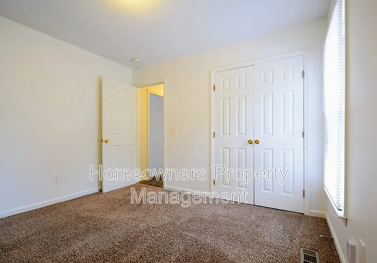 7128 Dayspring Dr — Photo 9