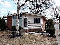 2nd image of 436 Boyd St
