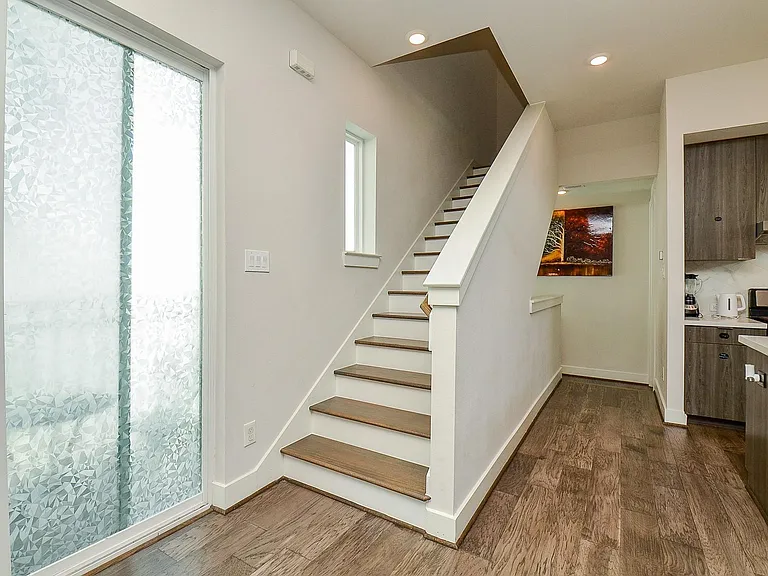 5811 Fairdale Ln #B — Photo 28
