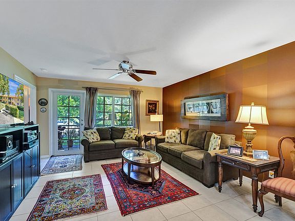 3rd image of 300 NE 19th Court #203N