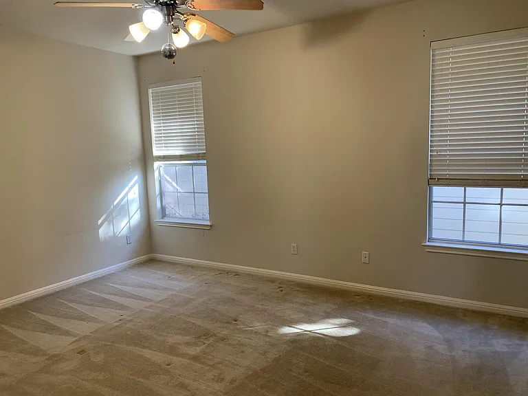 11000 Anderson Mill Rd #29 — Photo 17