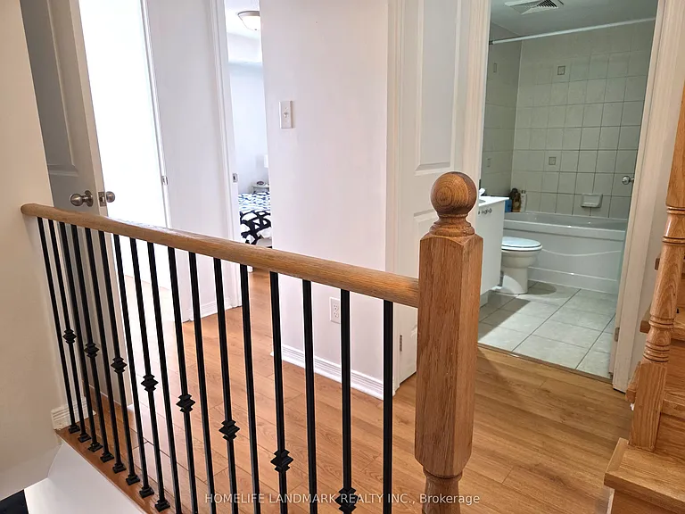 74 Munro St #2 — Photo 23