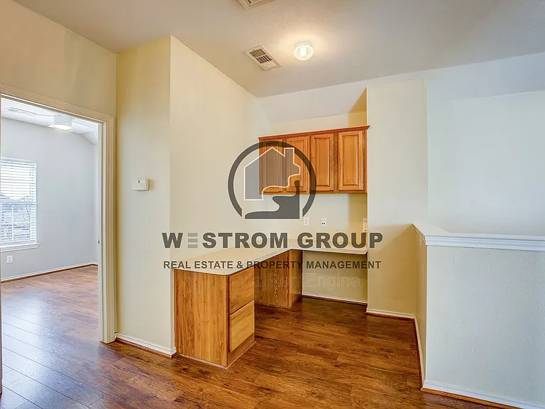 4537 Chris Dr — Photo 51
