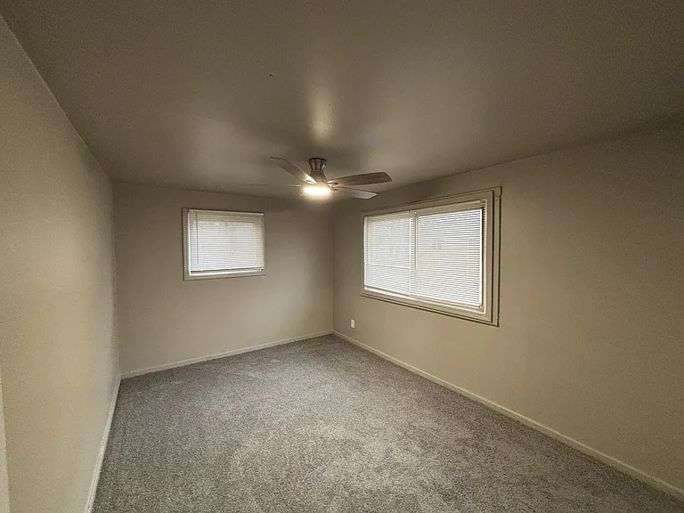 31807 Tuscola Ct — Photo 8