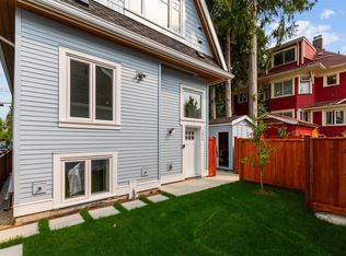 1924 William St, Vancouver, BC V5L 2R8