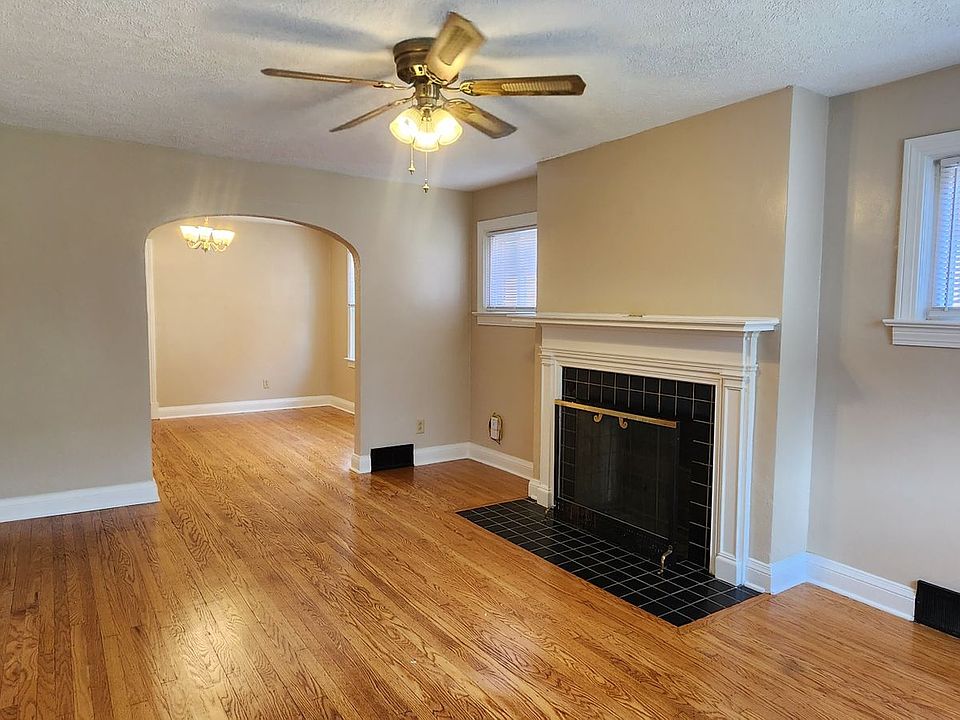 1st image of 2424 Emil Ave