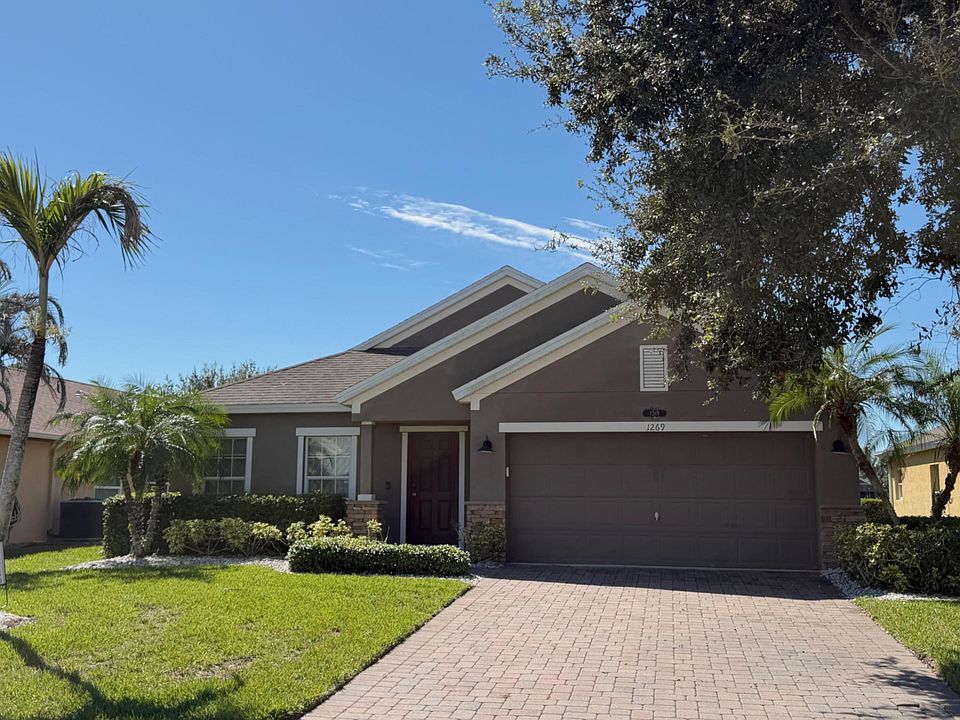 1st image of 1269 SW Lexington Manor SW