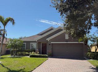 1269 SW Lexington Manor SW, Vero Beach, FL 32962