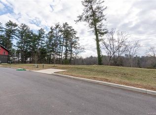 52 Malvern Walk #13, Asheville, NC 28806