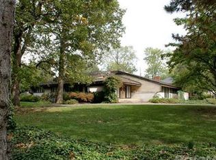 1416 Meadowbrook Ln, East Lansing, MI 48823