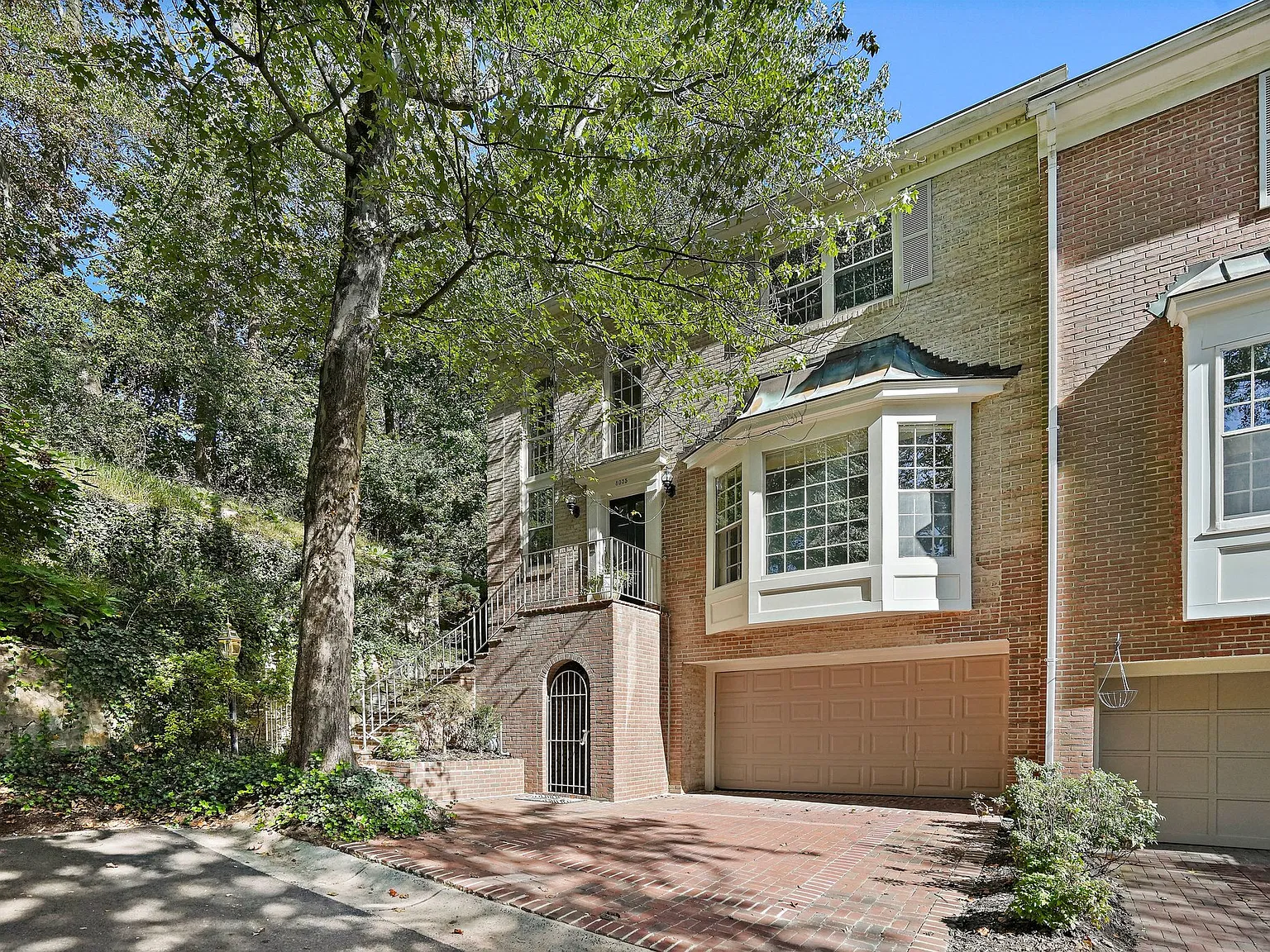 8035 Quarry Ridge Way — Photo 2