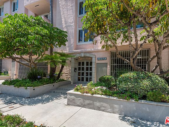3rd image of 10373 Almayo Ave APT 307
