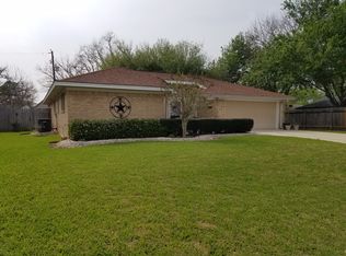 504 Lotus St, Lake Jackson, TX 77566