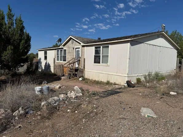 3 White Dove Ct, Moriarty, NM 87035
