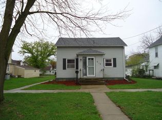 412 State St, Ackley, IA 50601