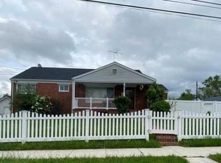 9701 Armistead Rd, Silver Spring, MD 20903