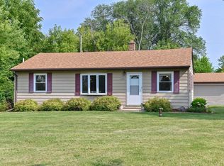 27008 Hart Dr, Wind Lake, WI 53185
