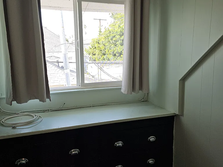 6453 Roble Ave — Photo 13