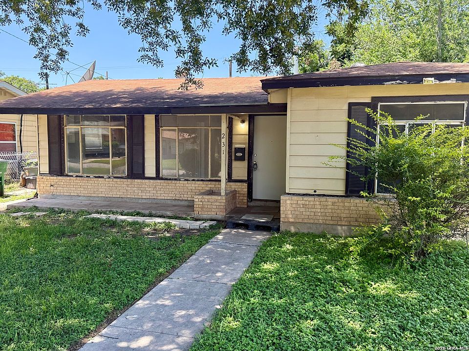 1st image of 231 W Jewell