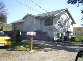 9626 11th Ave SW, Seattle, WA 98106