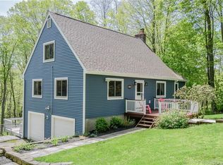 113 Sea Hill Rd, North Branford, CT 06471