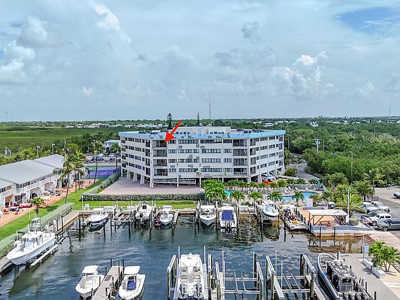 3rd image of 1530 Ocean Bay Dr APT 501
