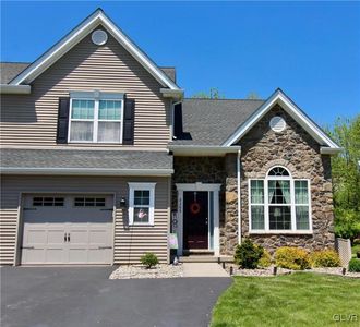 2305 Creekside Dr N, Coplay, PA, 18037
