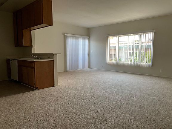 2nd image of 4539 Colbath Ave #201