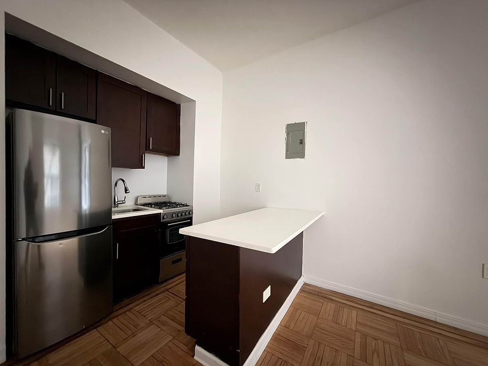 1st image of 159 Eastern Pkwy APT 1F