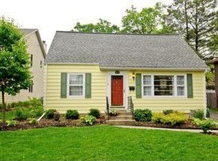 1123 Cherry St, Wheaton, IL 60187