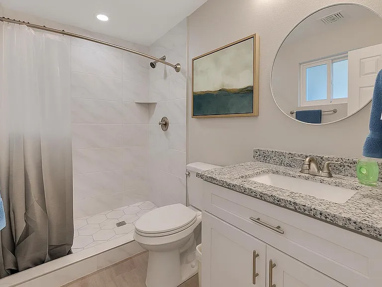 Bathroom 2