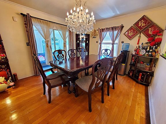 3rd image of 24 Reservoir Pl