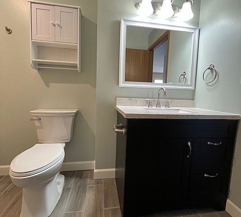 5th image of 304 S 1st Ave #20