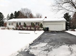 2795 Ross Dr, Weedsport, NY 13166