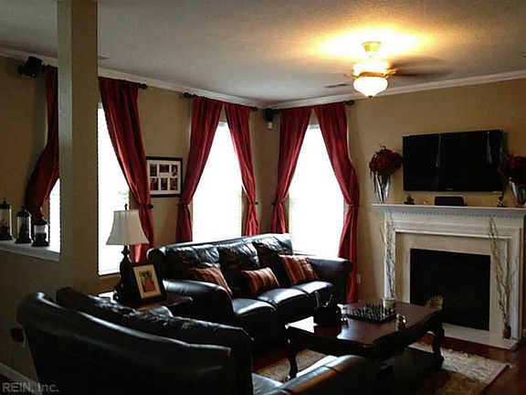 4th image of 524 Normandy St