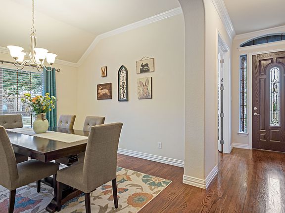 4th image of 513 Oak Point Dr