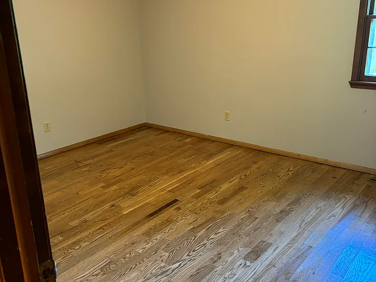 3325 S Danbury Ave — Photo 13