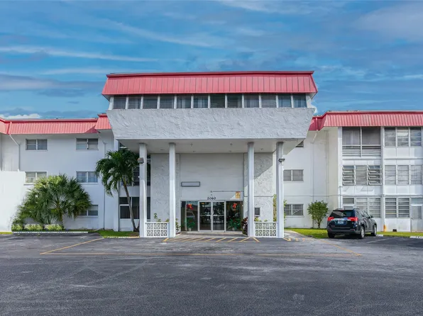 2060 NW 48th Terrace #310, Lauderhill, FL 33313