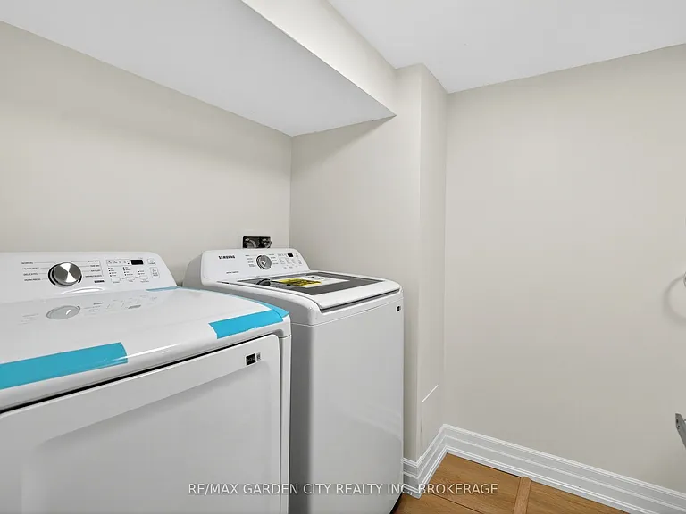 104 Carrick Ave #LOWER — Photo 16