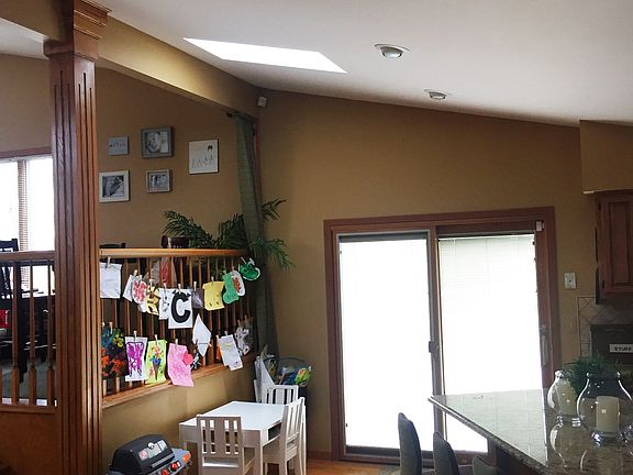 4th image of 3750 Austinwood Ct