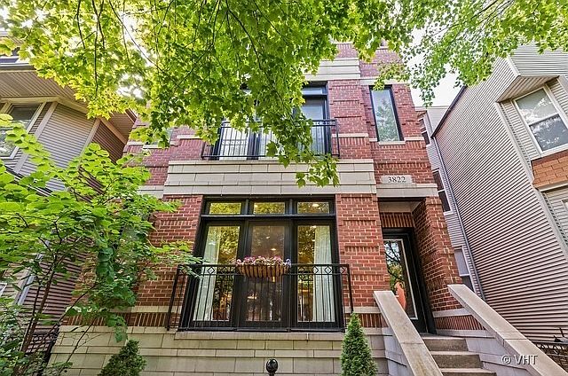 1st image of 3822 N Damen Ave #1