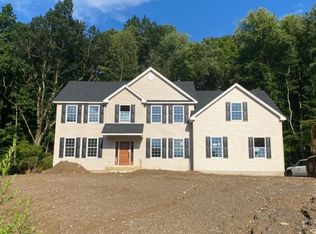 16 Lackawanna Dr, Frelinghuysen, NJ 07860