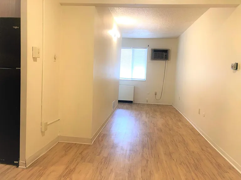 6350 Forward Ave #24 — Photo 31