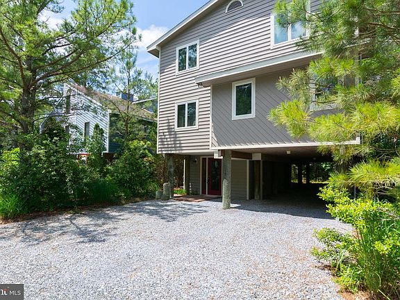2nd image of 415 Black Gum Dr