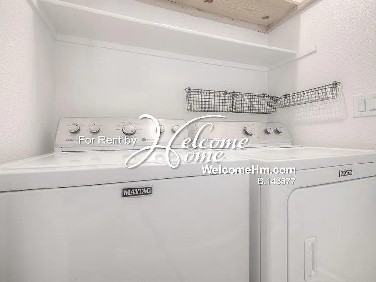 4698 Hampton Ln — Photo 25